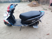 White Honda Dio