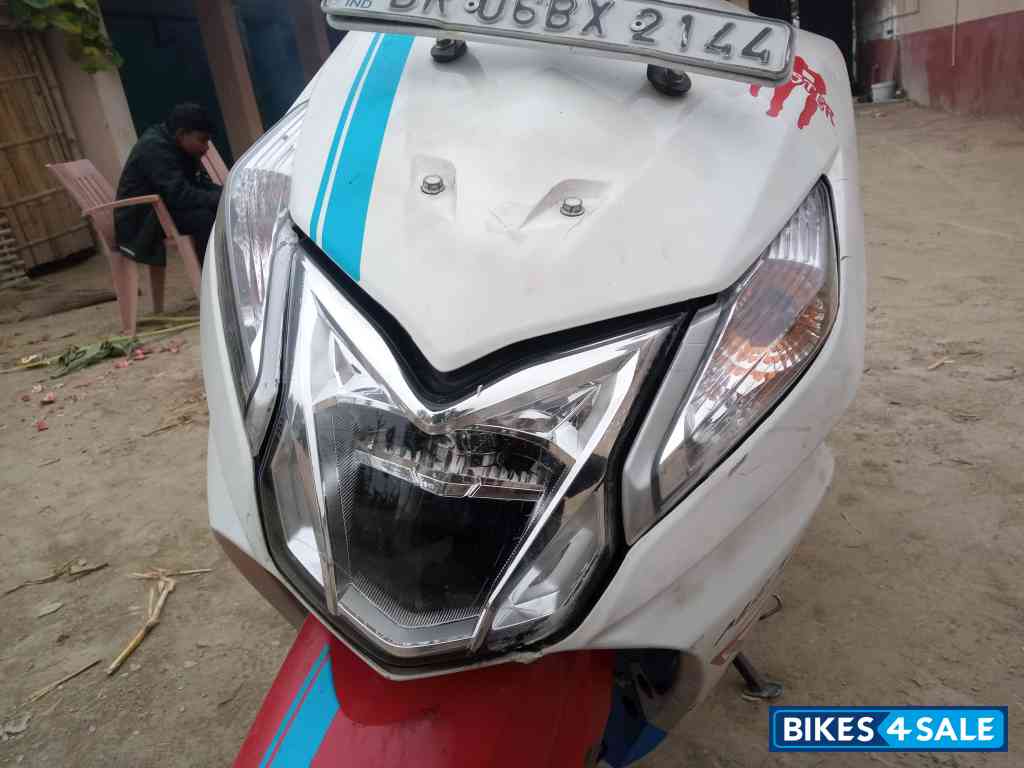 White Honda Dio