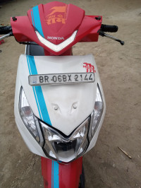 White Honda Dio