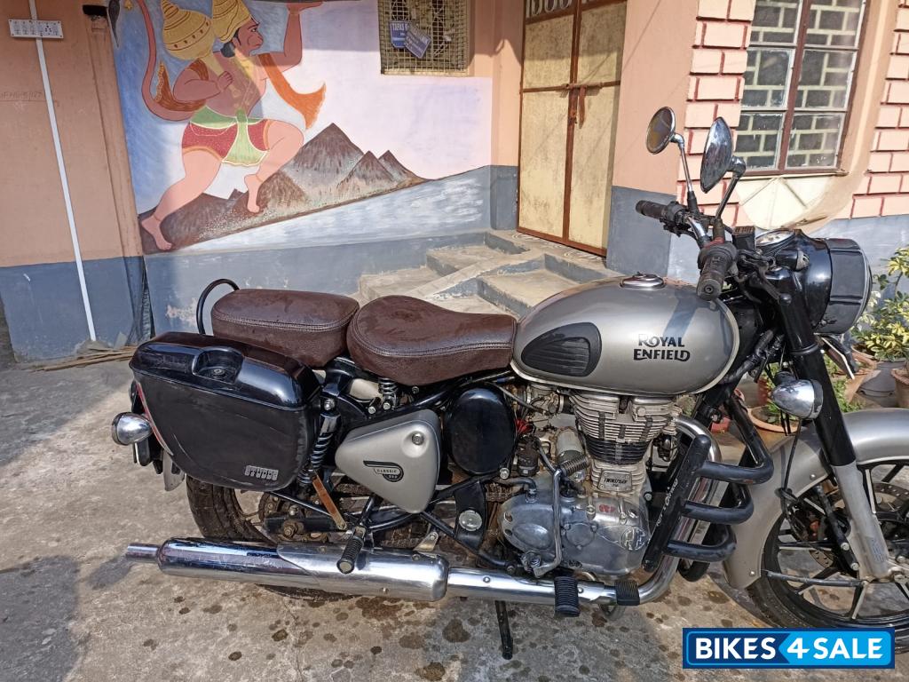 Royal Enfield Classic 350