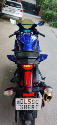 Racing Blue Yamaha R15 V4