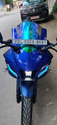Racing Blue Yamaha R15 V4