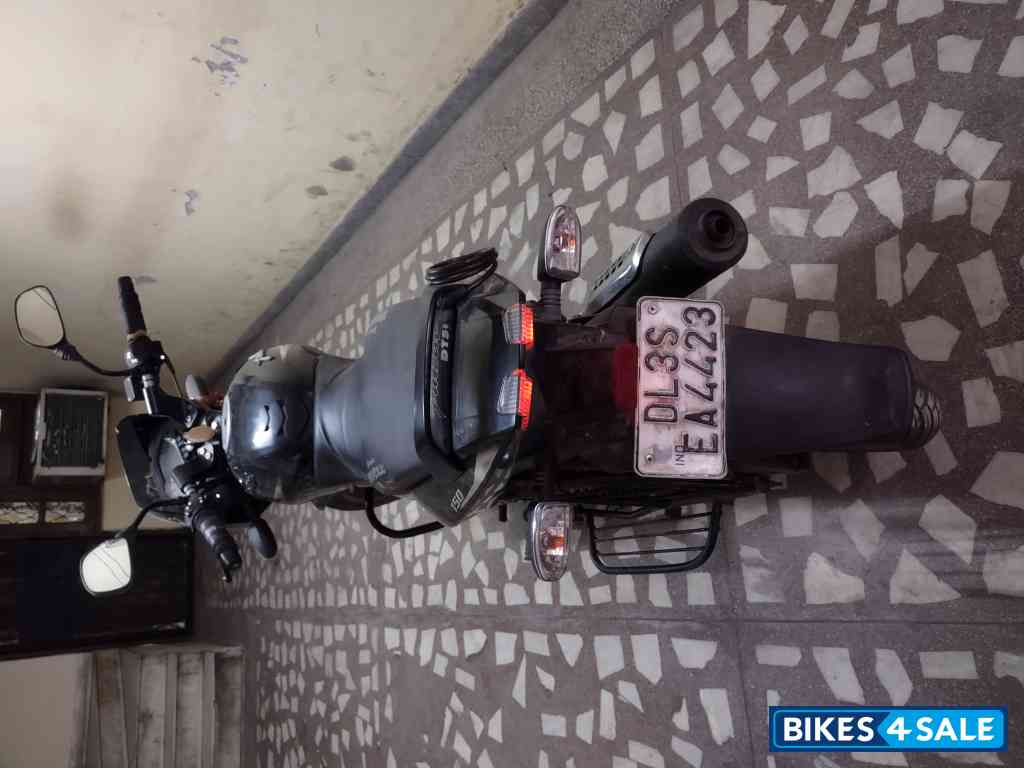 Black Bajaj Pulsar 150 DTSi