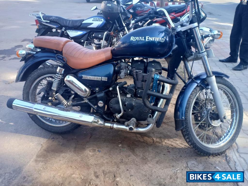 Royal Enfield Thunderbird 350 Royal Enfield Thunderbird 350