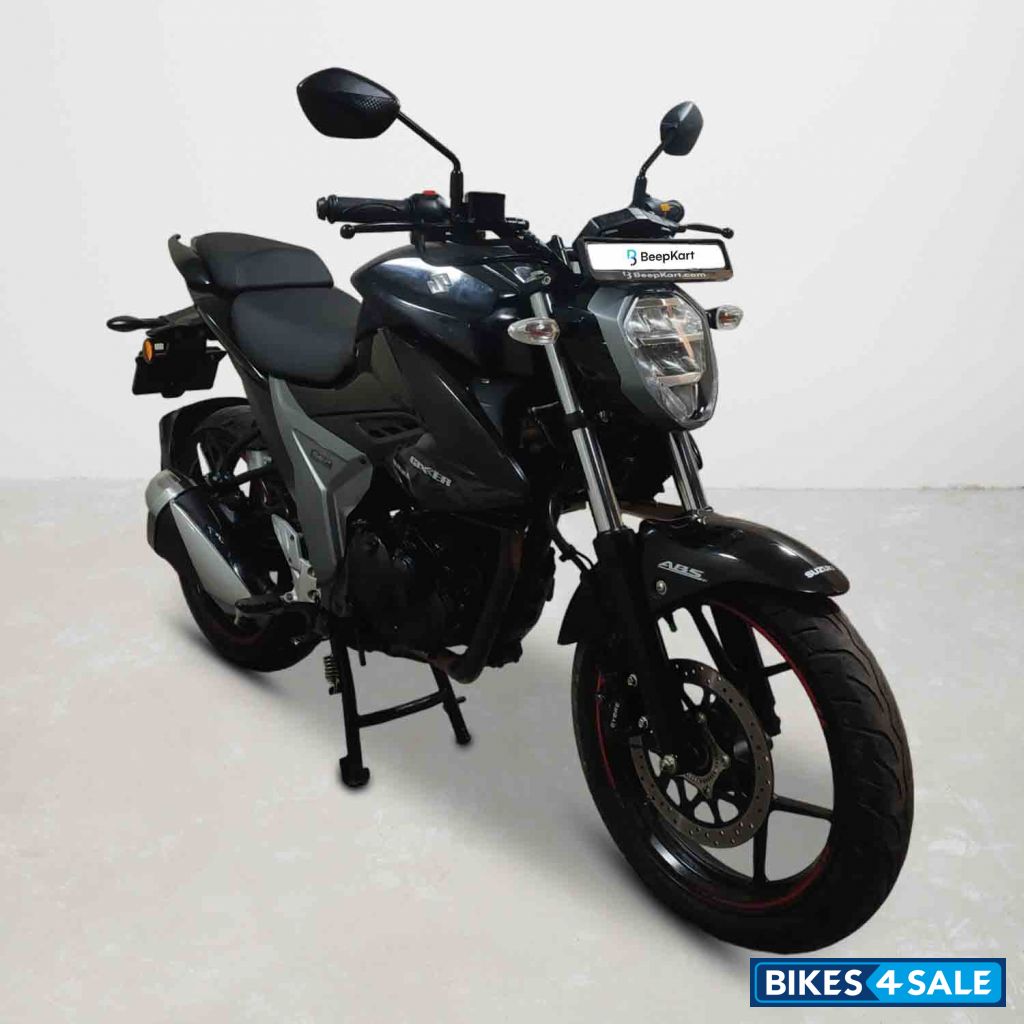 Suzuki Gixxer BS6