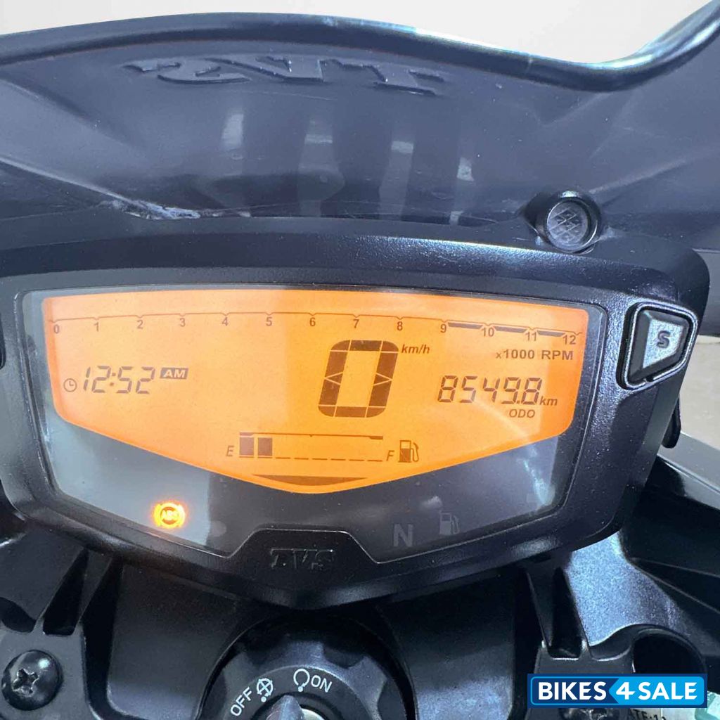 TVS Apache RTR 160 4V