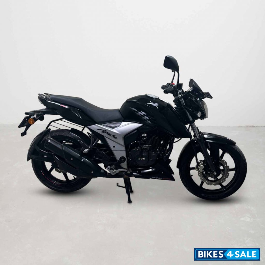 TVS Apache RTR 160 4V