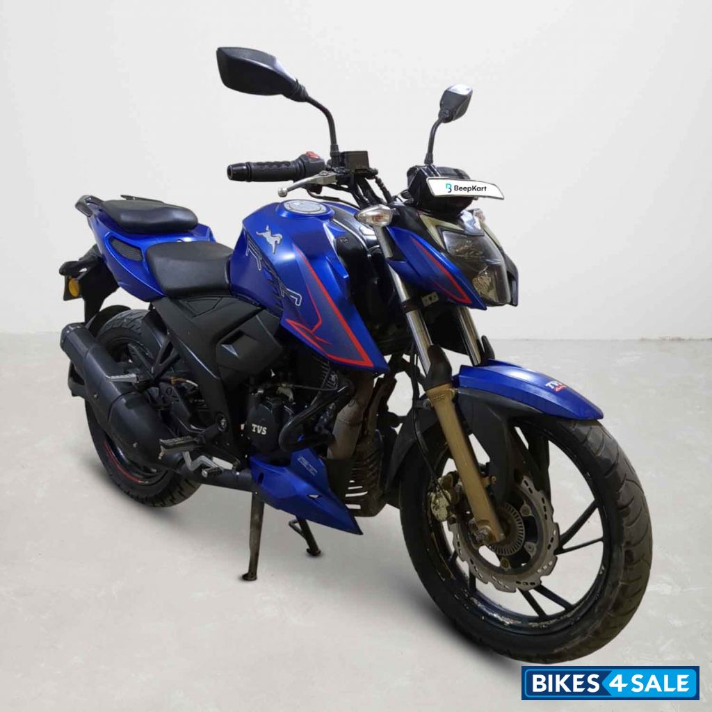 TVS Apache RTR 200 4V
