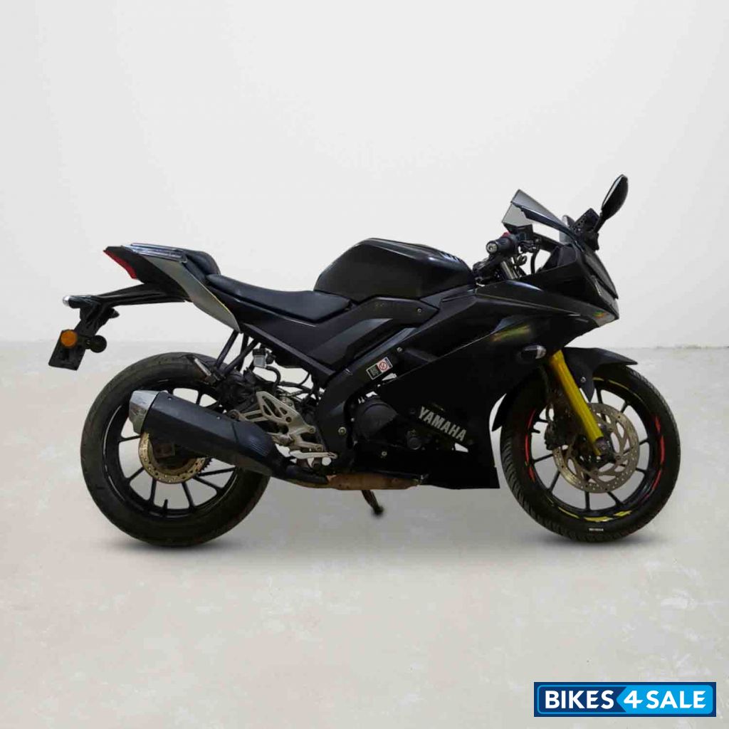 Yamaha YZF R15 V3