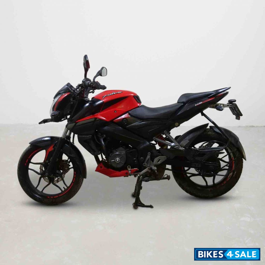Bajaj Pulsar NS 160