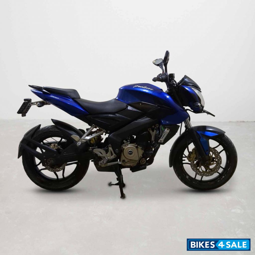 Bajaj Pulsar NS200