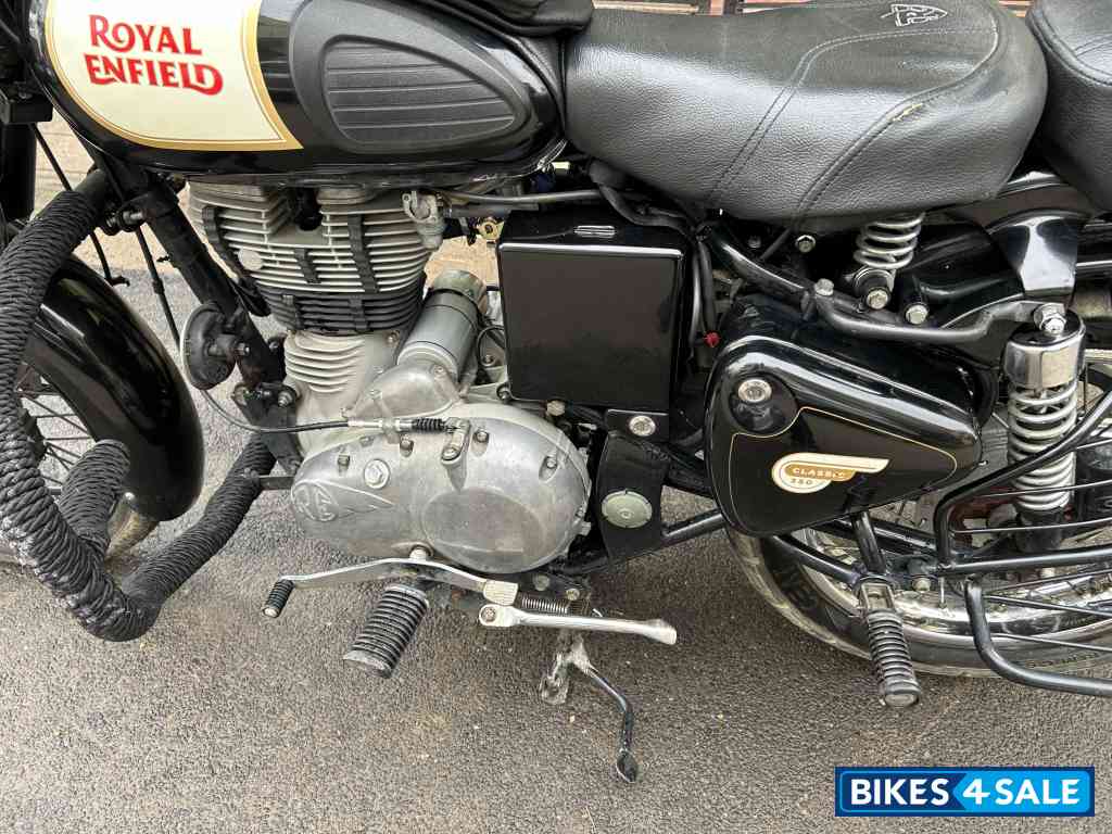 Black Royal Enfield Classic