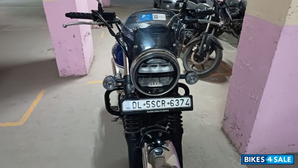 Dual Tone Honda Hness CB350 DLX Pro