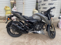 TVS Apache RTR 200 4V