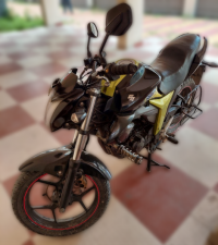 Green Black Suzuki Gixxer ABS