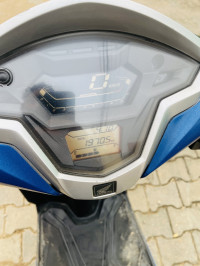 Blue Honda Grazia
