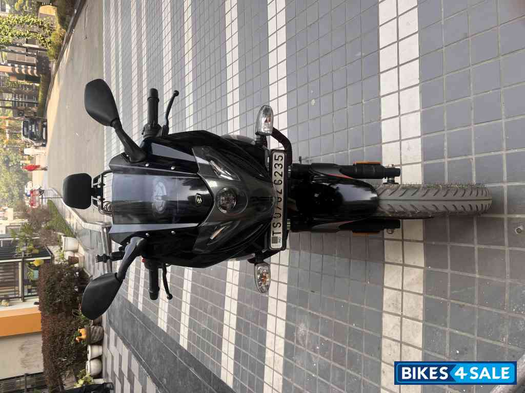 Black Red Bajaj Pulsar 220F