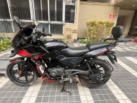 Black Red Bajaj Pulsar 220F