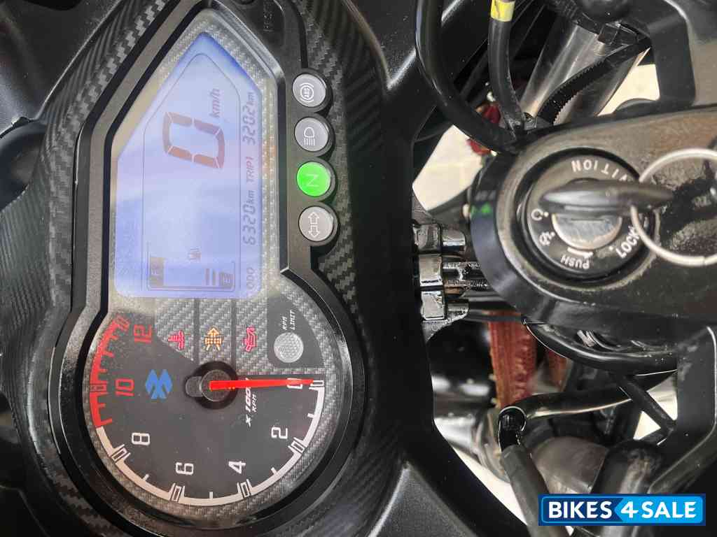 Black Red Bajaj Pulsar 220F