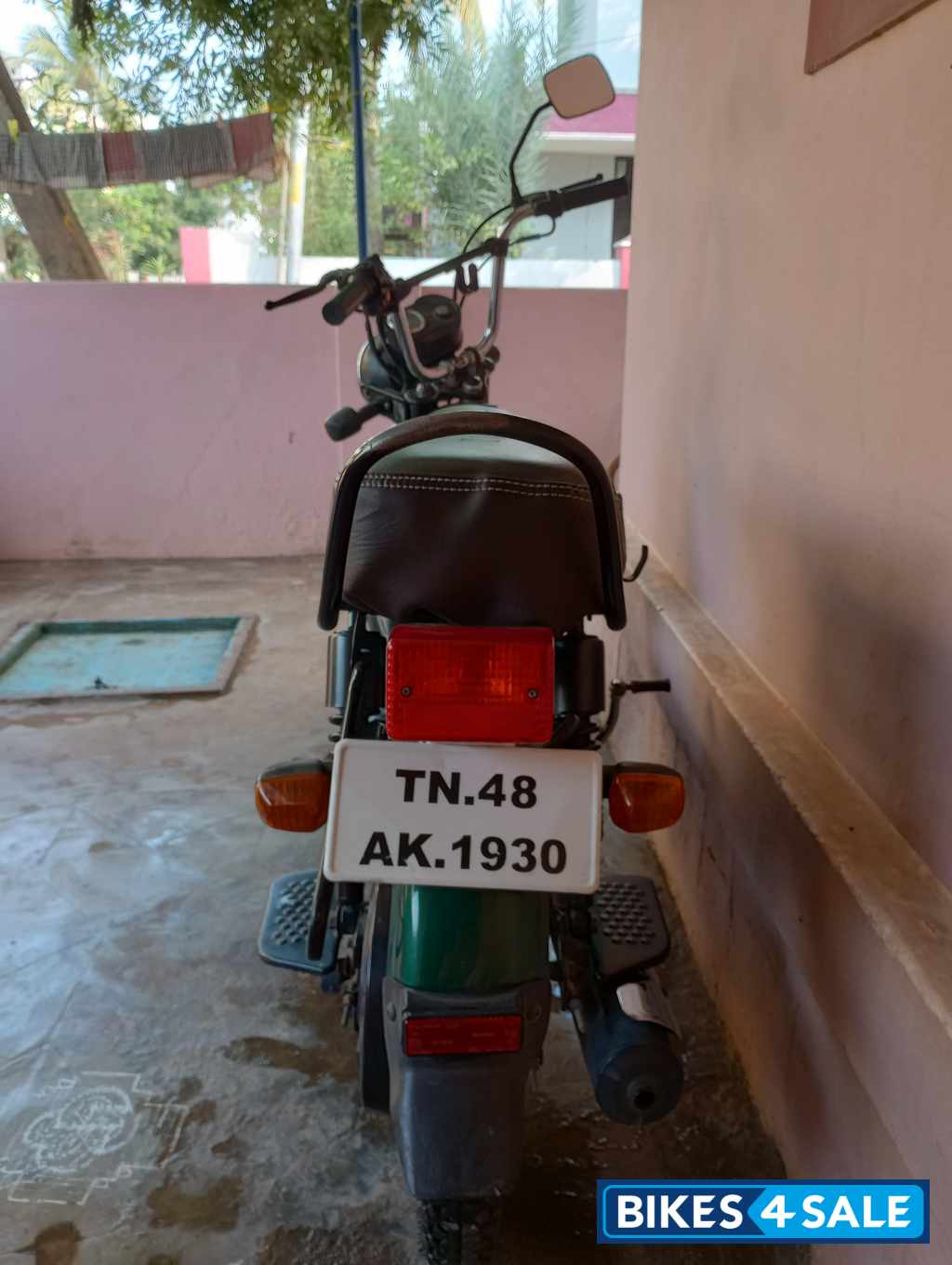 Green TVS XL 100 Comfort