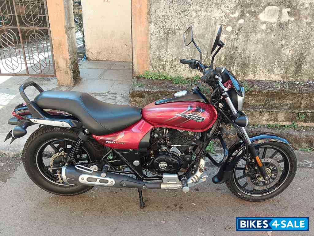 Bajaj Avenger Street 160 BS6