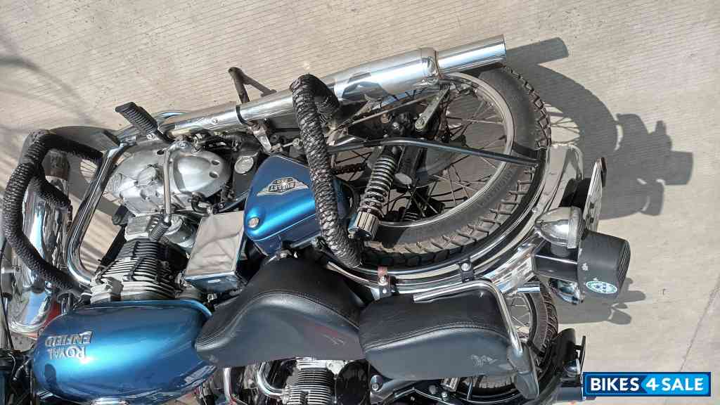 Blue Royal Enfield Bullet Standard 350