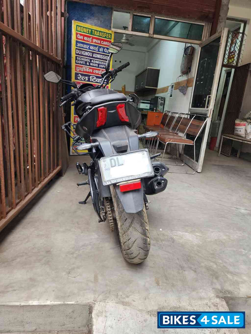 Charcoal Black Bajaj Dominar 400