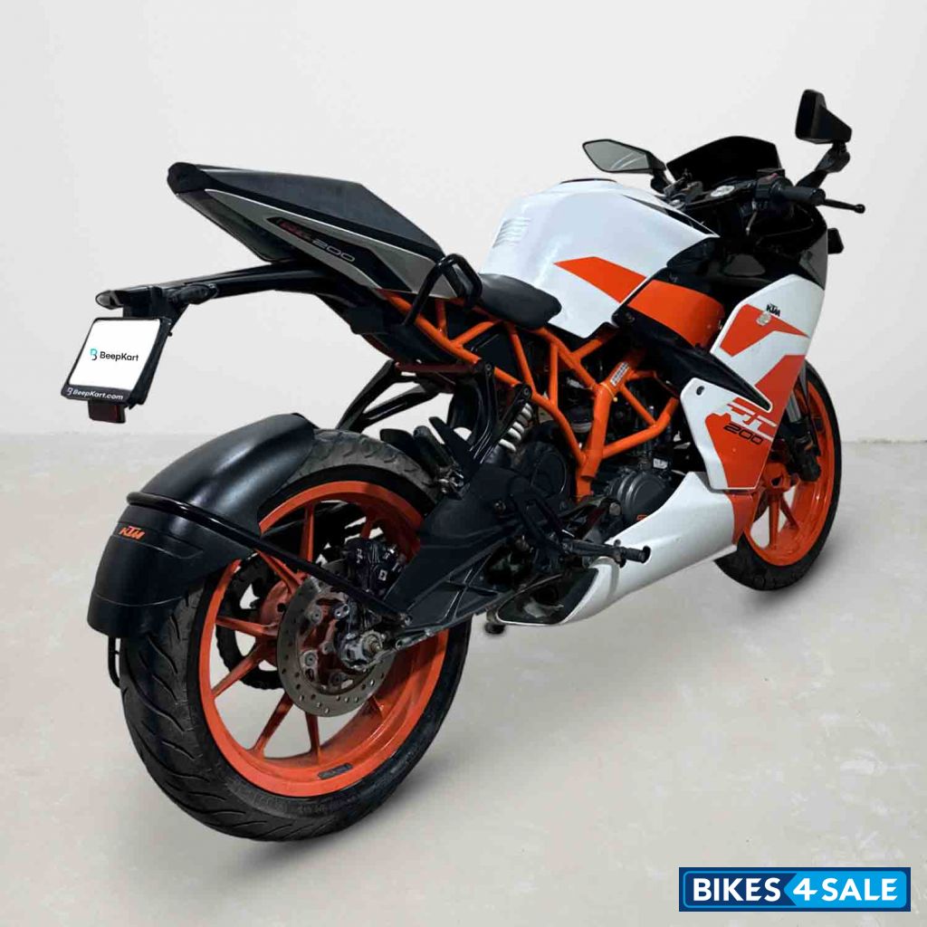 KTM RC 200