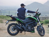 Bajaj Dominar 400 Disc