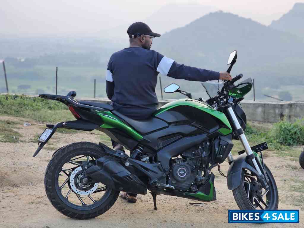 Bajaj Dominar 400 Disc