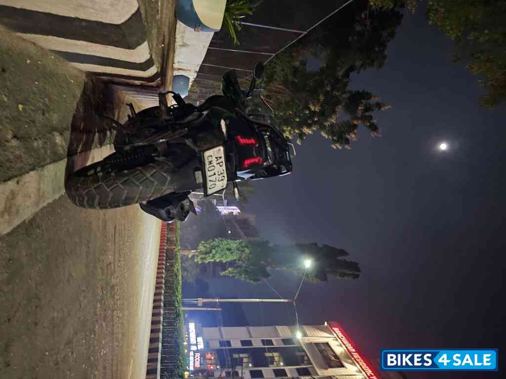 Bajaj Dominar 400 Disc
