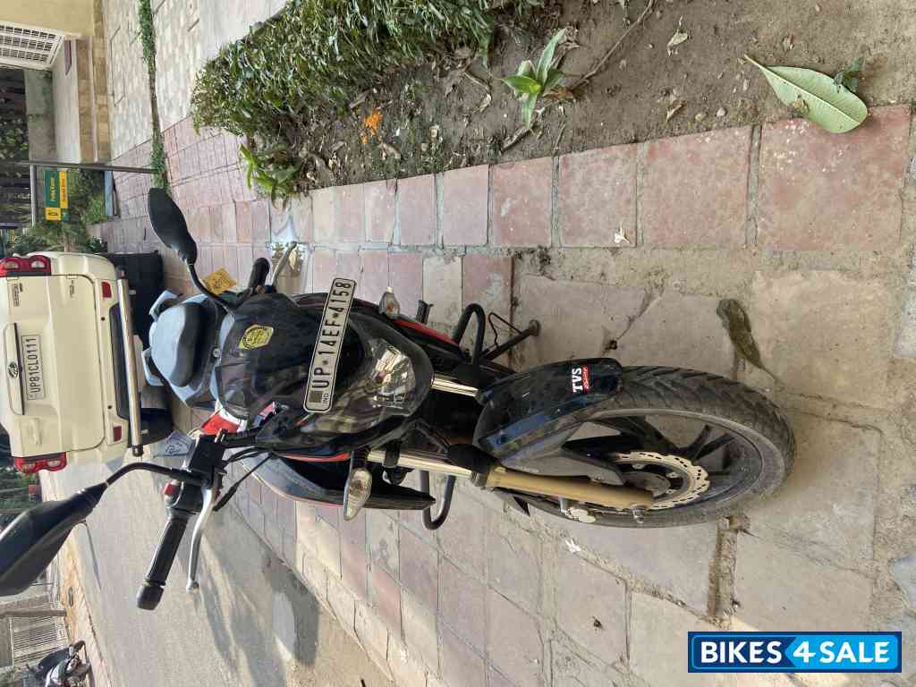 Red Black TVS Apache RTR 200 4V