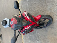 Yamaha YZF R15 V2
