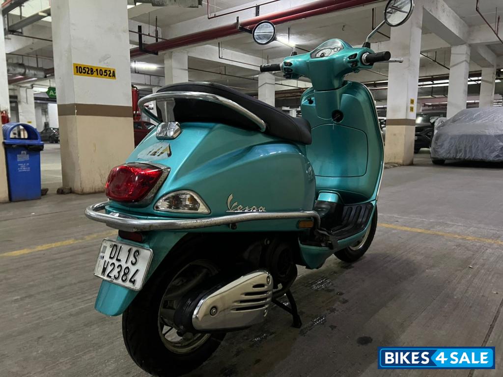 Vespa LX 125