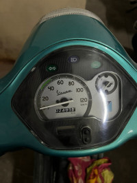 Vespa LX 125