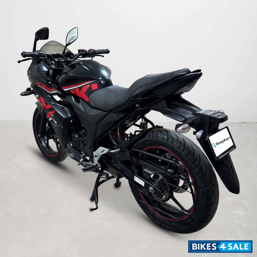 Suzuki Gixxer BS6