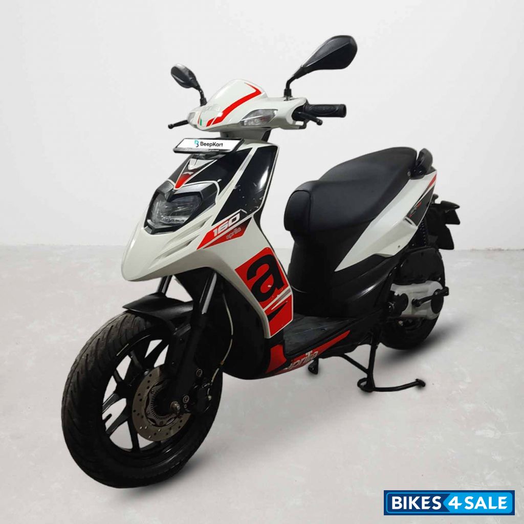 Aprilia SR 160 Std ABS