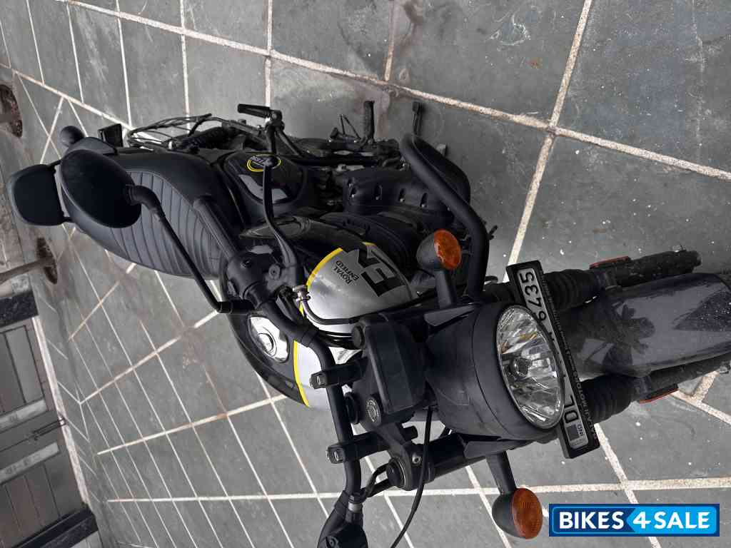 Royal Enfield Hunter 350 Metro
