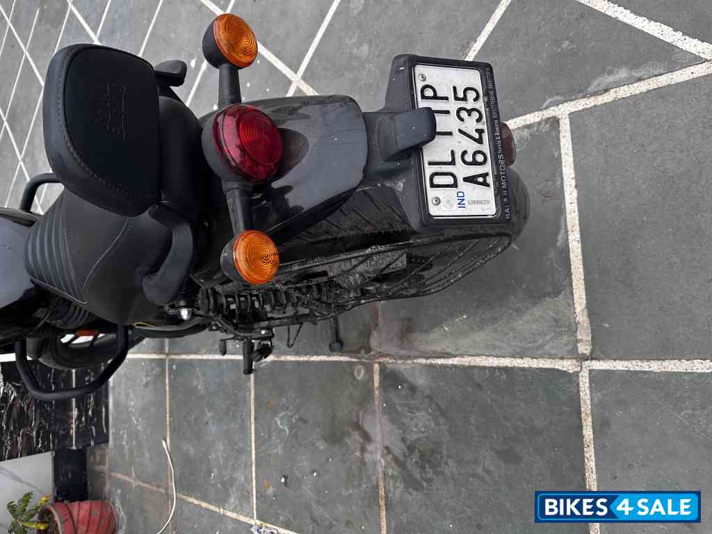 Royal Enfield Hunter 350 Metro