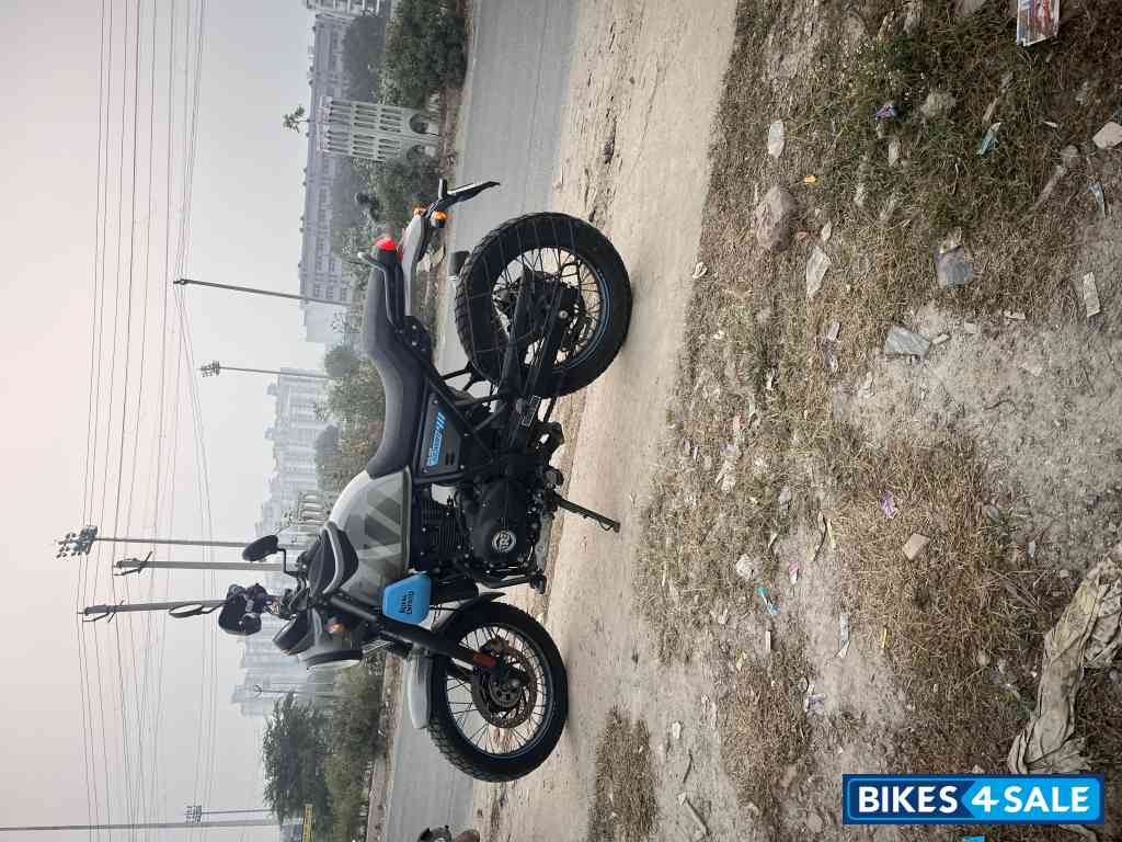 Royal Enfield Scram 411