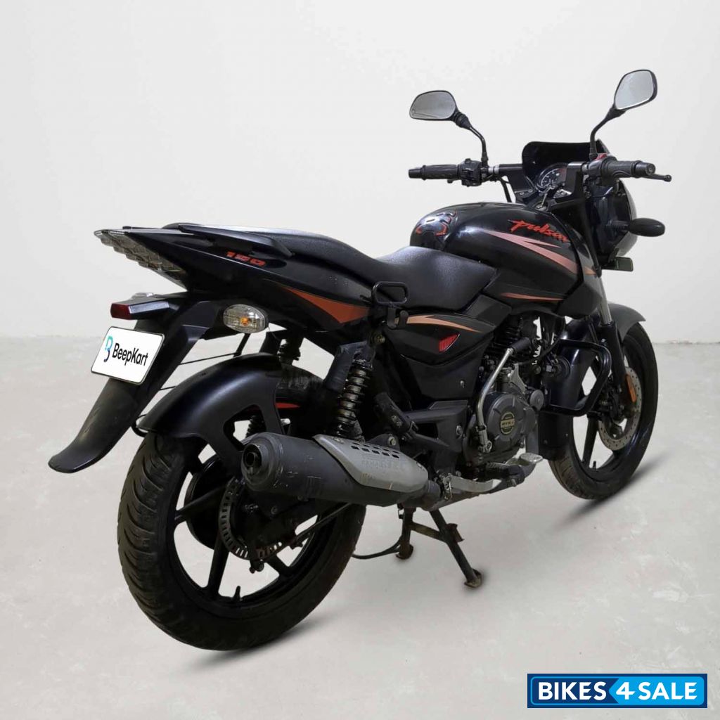 Bajaj Pulsar 150 Twin Disc