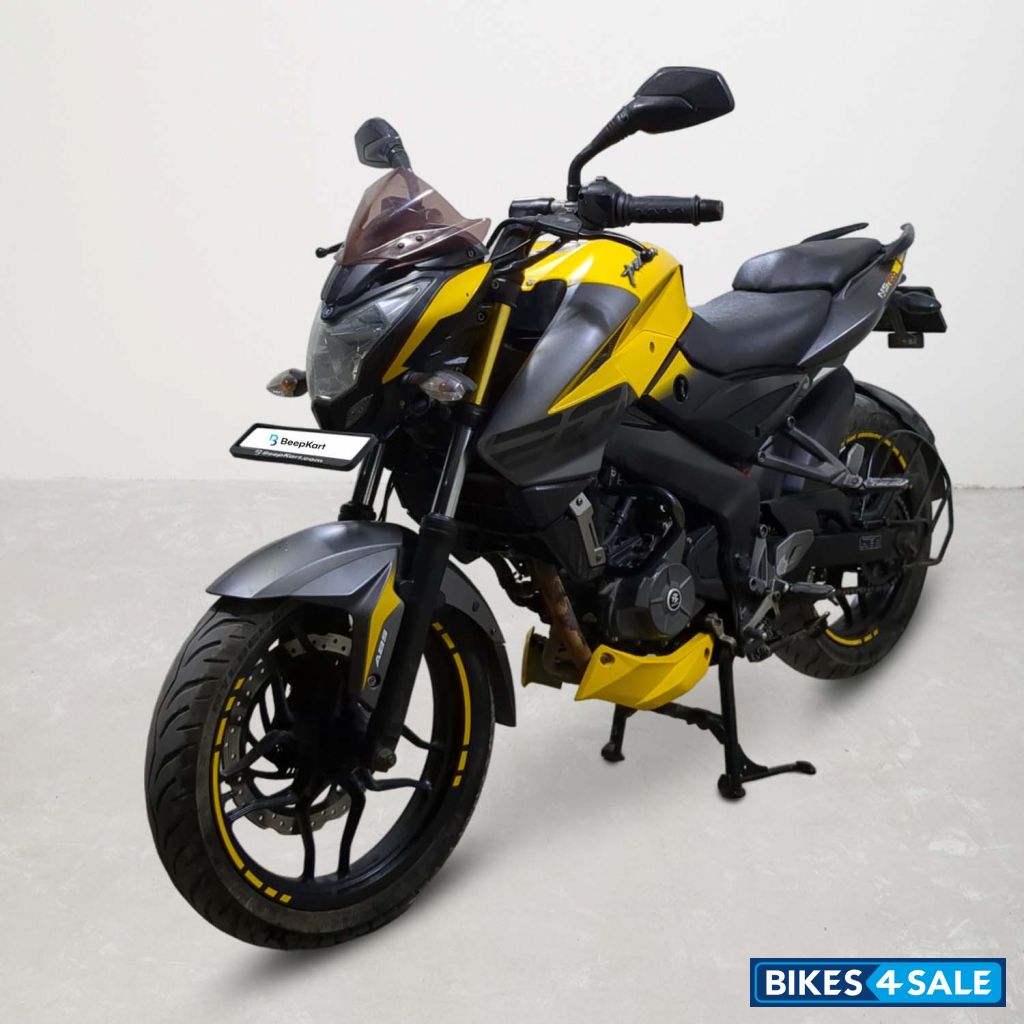 Bajaj Pulsar NS200