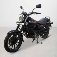 Bajaj Avenger Street 220