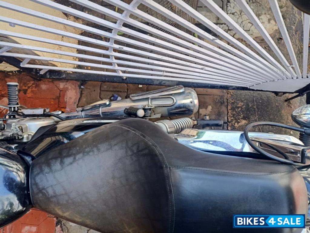 Bajaj Avenger Cruise 220 Bajaj Avenger Cruise 220