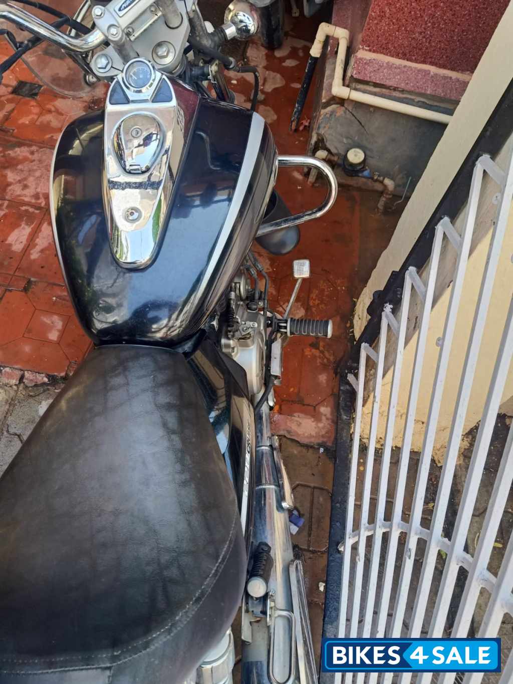 Bajaj Avenger Cruise 220 Bajaj Avenger Cruise 220