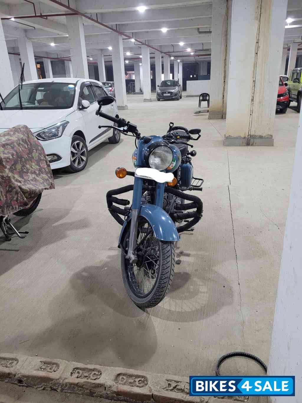 Royal Enfield Classic Signals Airborne Blue