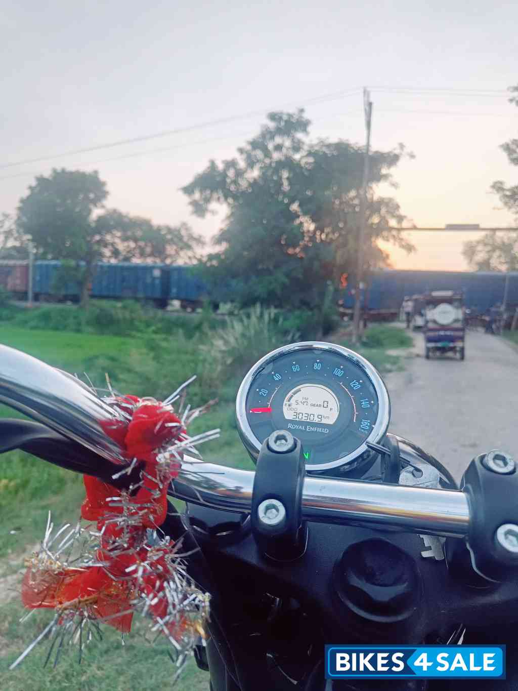 Royal Enfield Meteor 350 Stellar