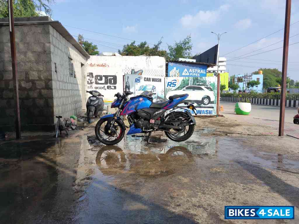 TVS Apache RTR 200 4V ABS Race Edition 2.0