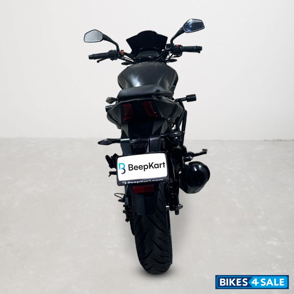 Bajaj Dominar 400