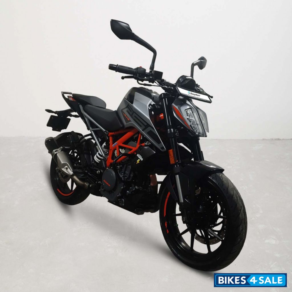 KTM Duke 250